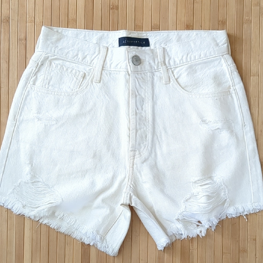 Aeropostale 90s High Rise Cut Off Shorts Distressed White Jean Shorts, Size 8